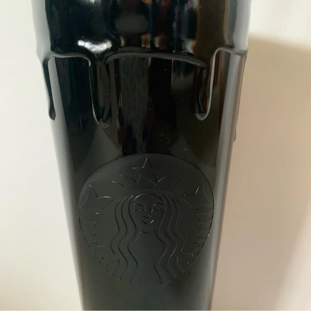 NWT. STARBUCKS Black Slime Drip Tumbler